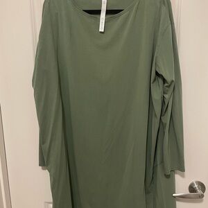 Lululemon Green Long Sleeve All Yours Dress size 12